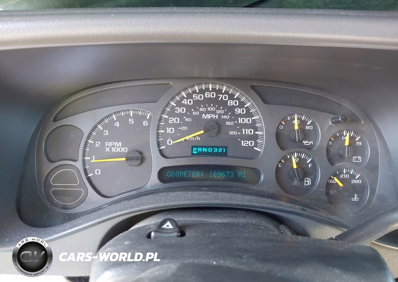 2004 Chevrolet Tahoe Ls VIN:1GNEC13V04R124658 - 7