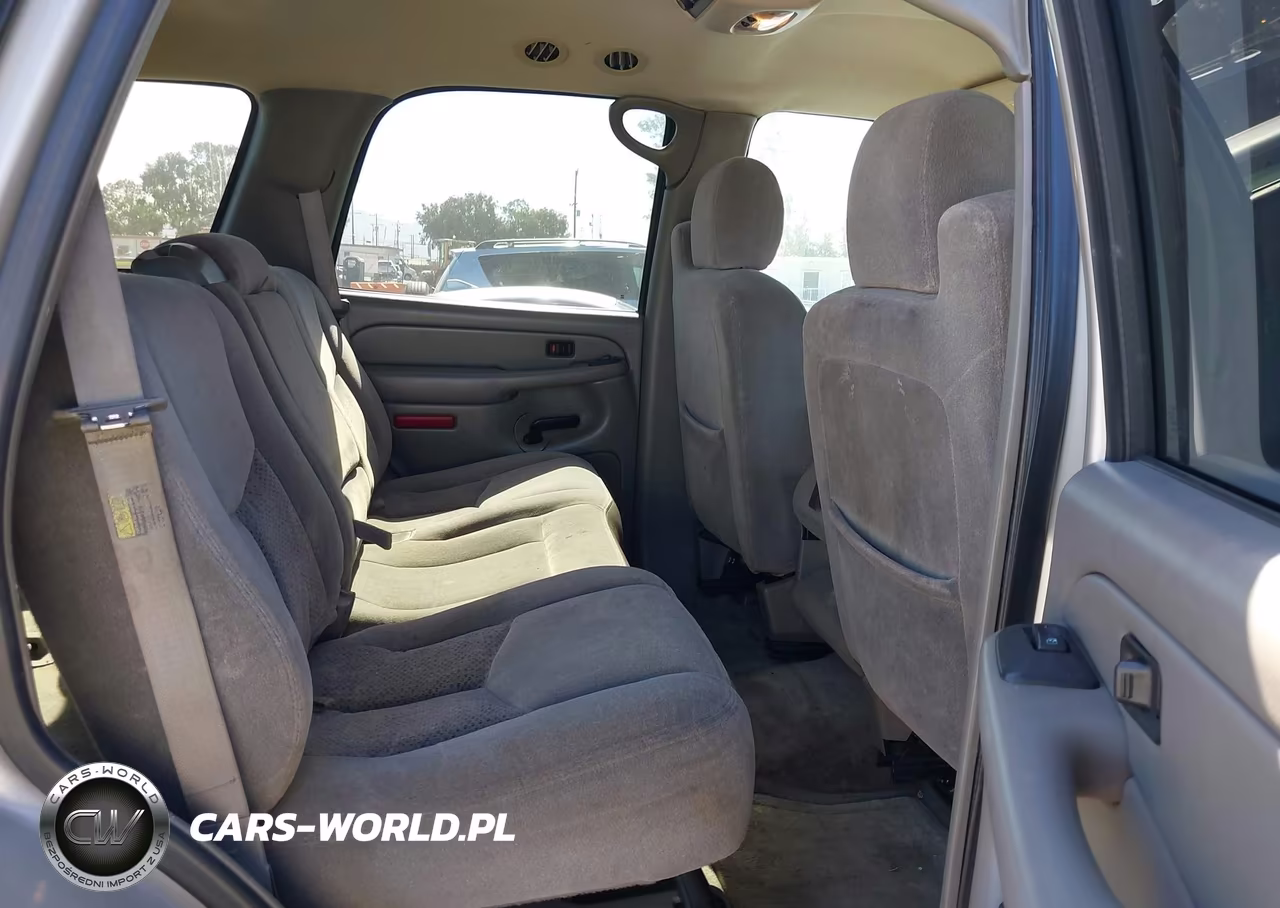 2004 Chevrolet Tahoe Ls VIN:1GNEC13V04R124658 - 8