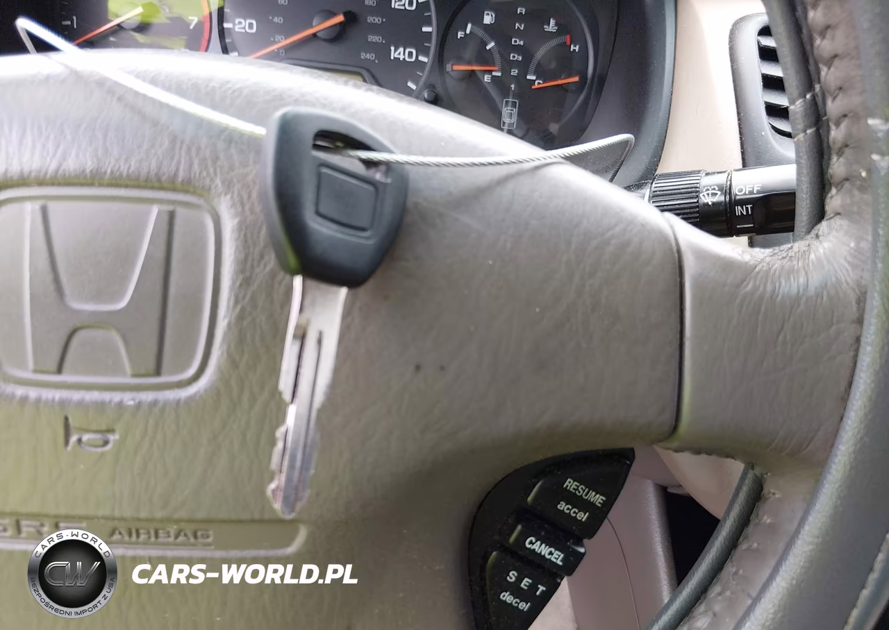 2000 Honda Accord 2.3 Ex VIN:1HGCG5662YA095055 - 11