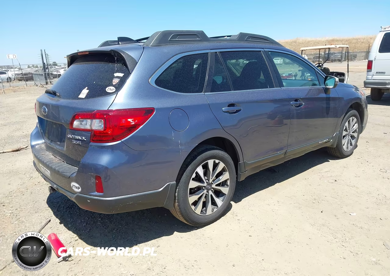2017 Subaru Outback 3.6R Limited VIN:4S4BSENC2H3314421 - 4