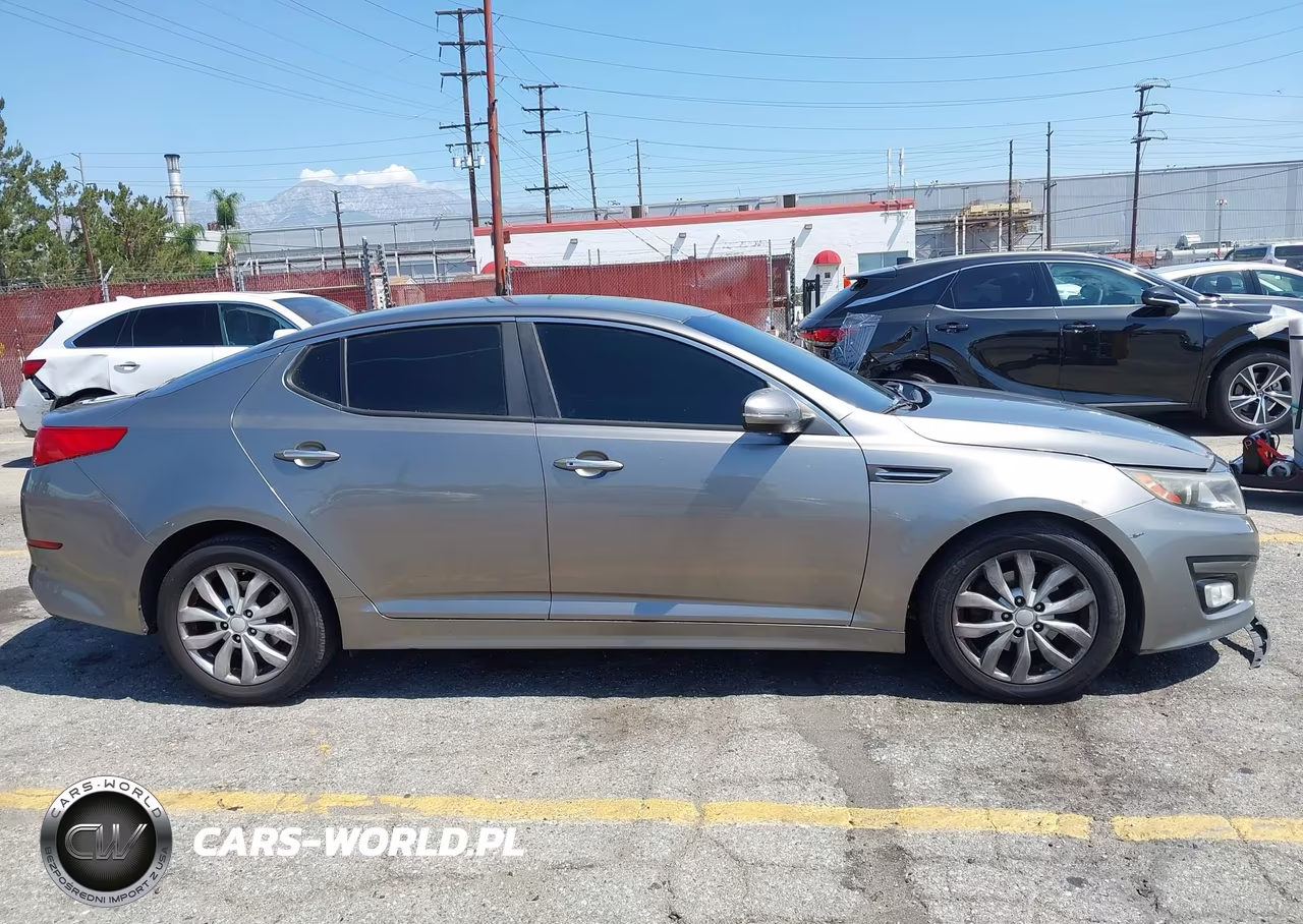 2015 Kia Optima Lx VIN:5XXGM4A70FG498388 - 13