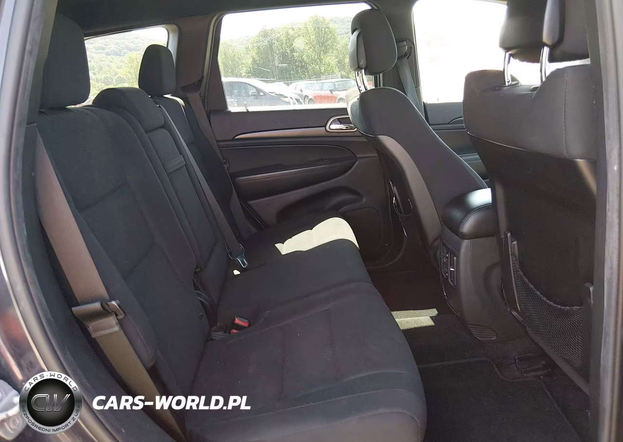 2014 Jeep Grand Cherokee Laredo VIN:1C4RJFAG8EC210547 - 8