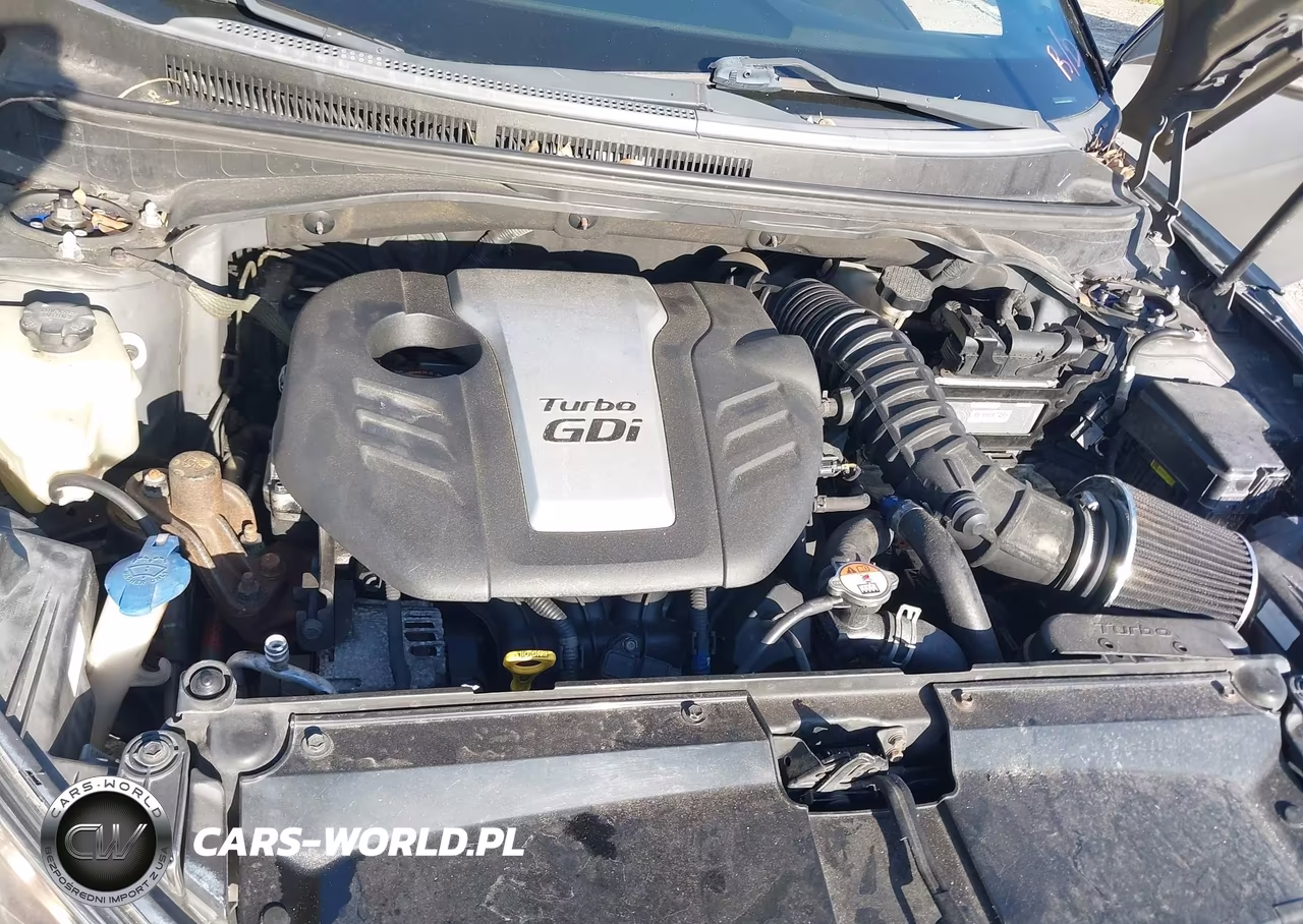 2015 Hyundai Veloster Turbo VIN:KMHTC6AE4FU226301 - 10