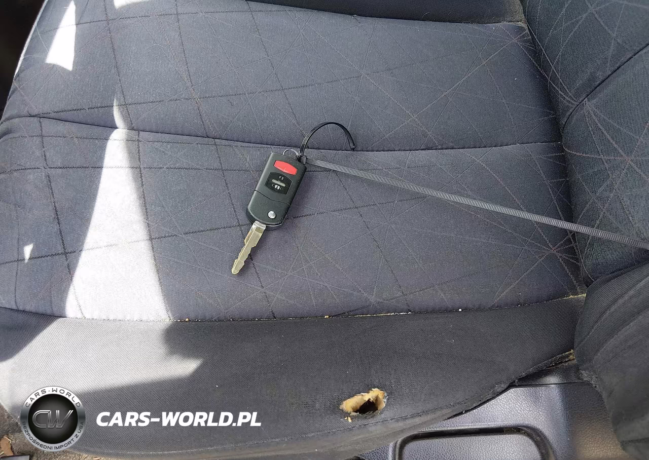 2012 Mazda Mazda2 Sport VIN:JM1DE1KY1C0134323 - 11