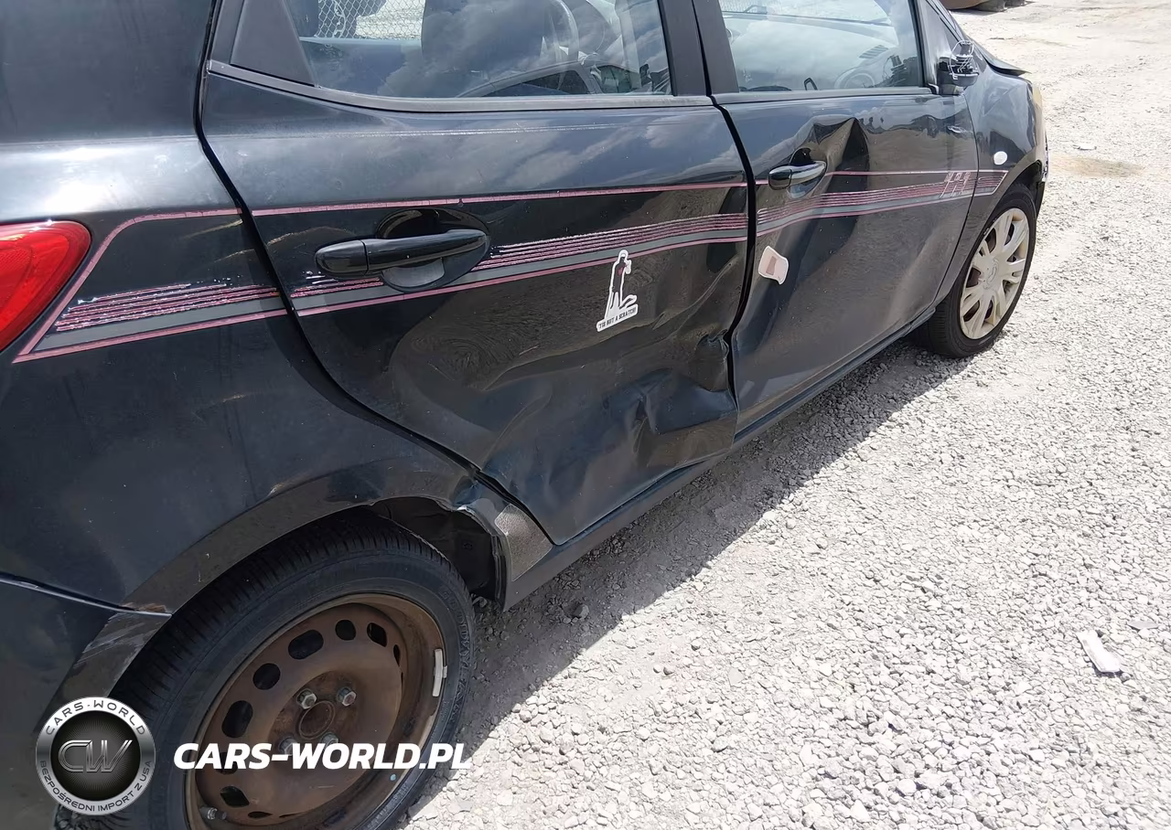 2012 Mazda Mazda2 Sport VIN:JM1DE1KY1C0134323 - 12