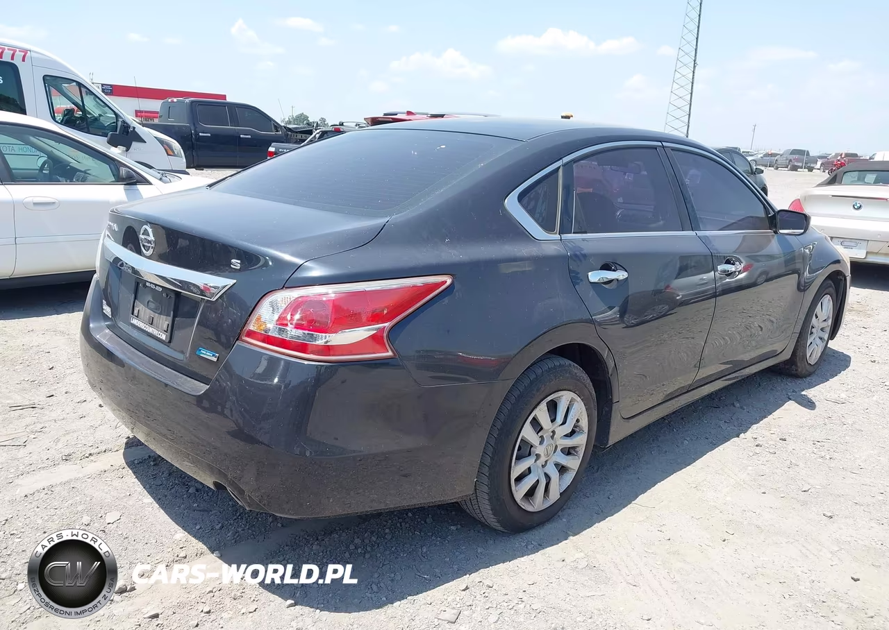 2013 Nissan Altima 2.5 S VIN:1N4AL3AP0DC175996 - 4