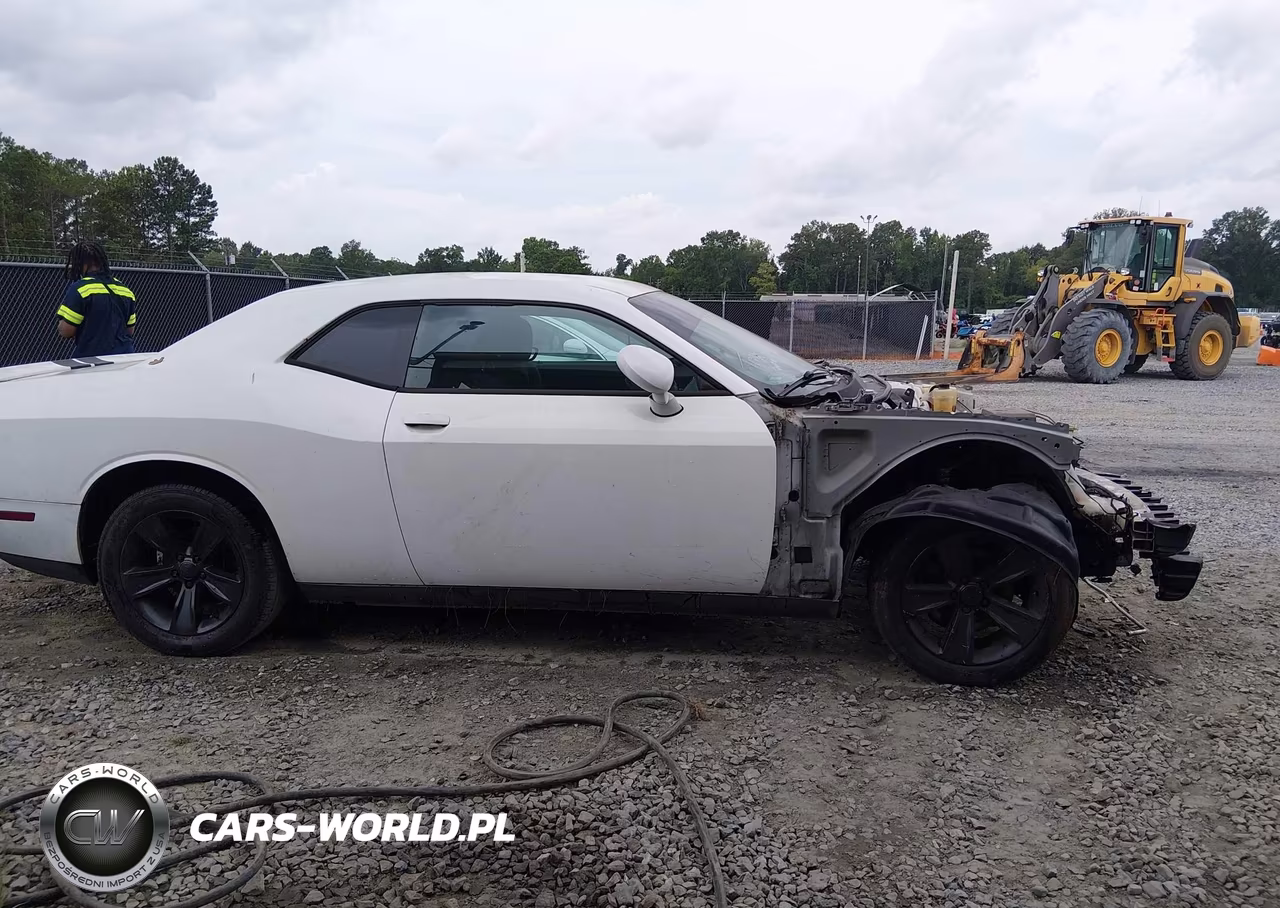 2011 Dodge Challenger VIN:2B3CJ4DG0BH596915 - 12
