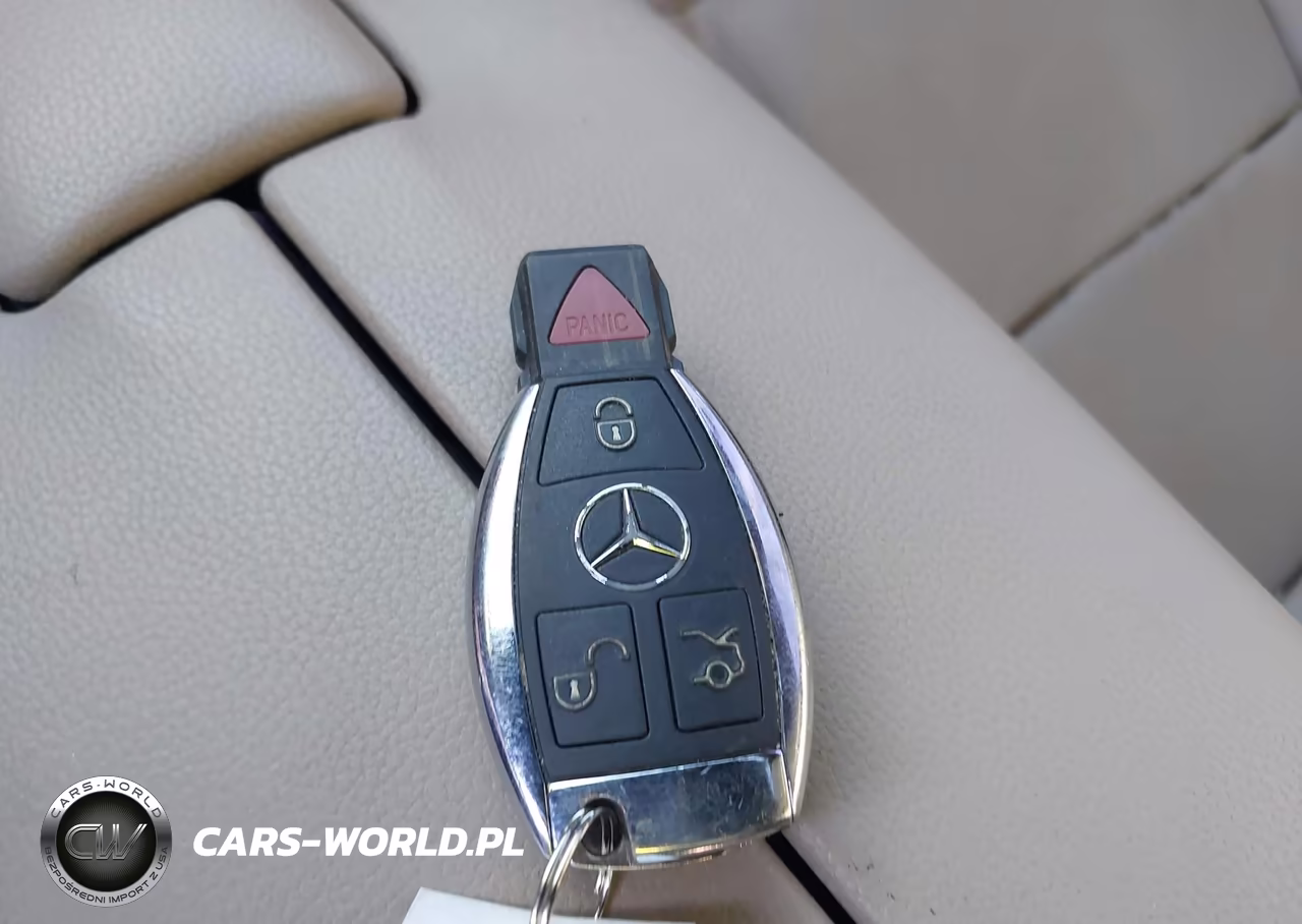 2012 Mercedes-Benz E 350 4Matic VIN:WDDHF8JB2CA522858 - 11
