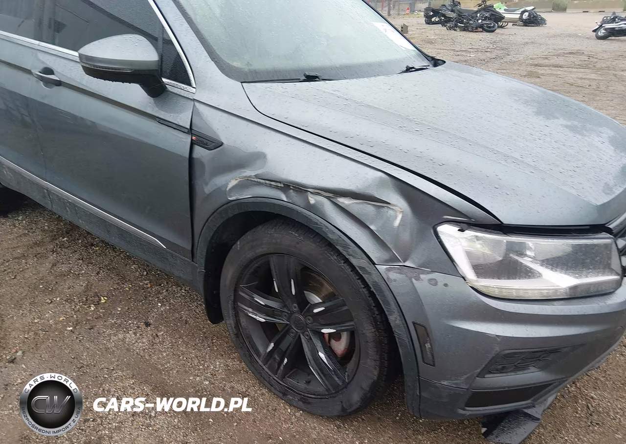 2020 Volkswagen Tiguan 2.0T Se-2.0T Se R-Line Black-2.0T Sel VIN:3VV2B7AX1LM008277 - 18