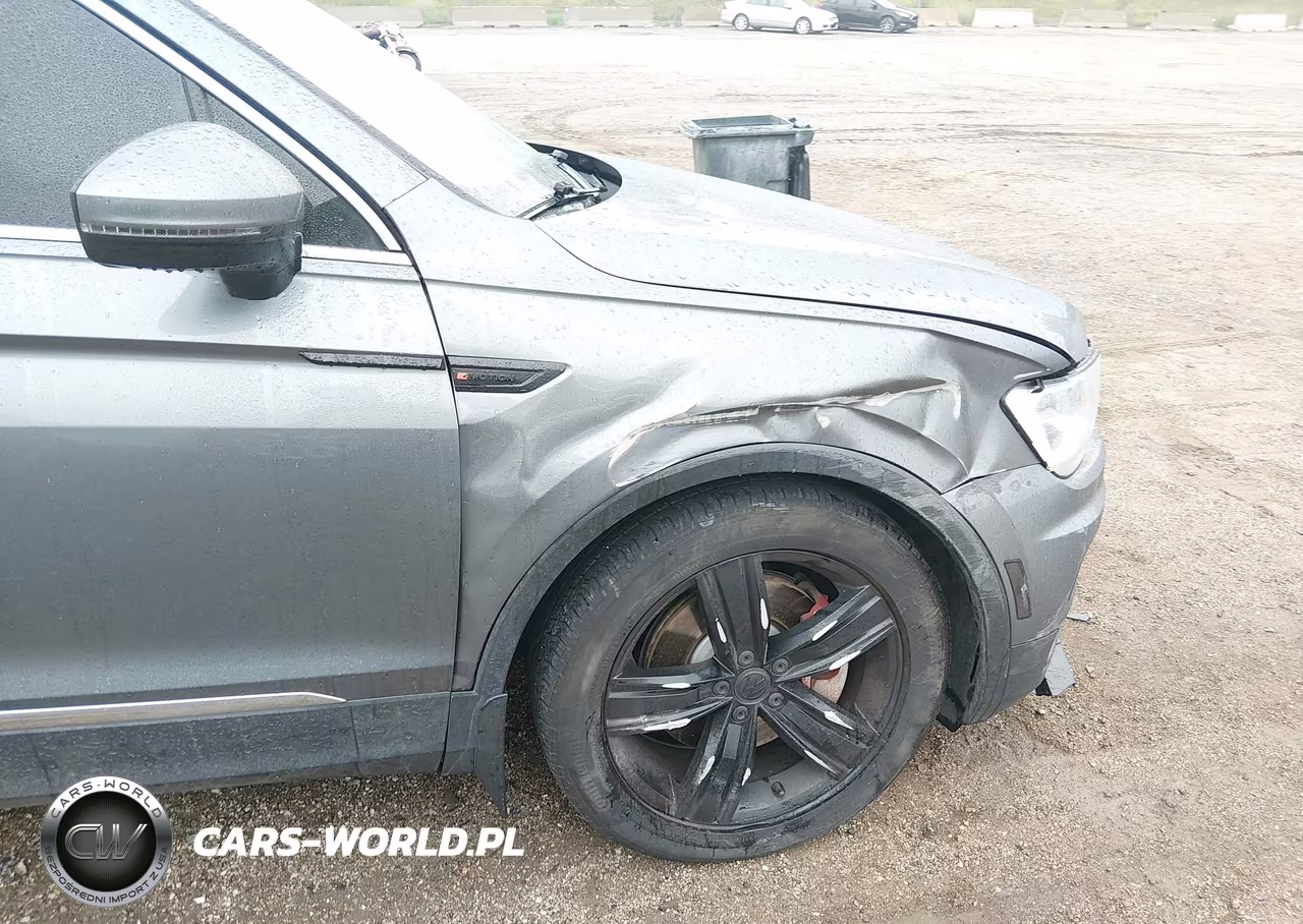 2020 Volkswagen Tiguan 2.0T Se-2.0T Se R-Line Black-2.0T Sel VIN:3VV2B7AX1LM008277 - 19