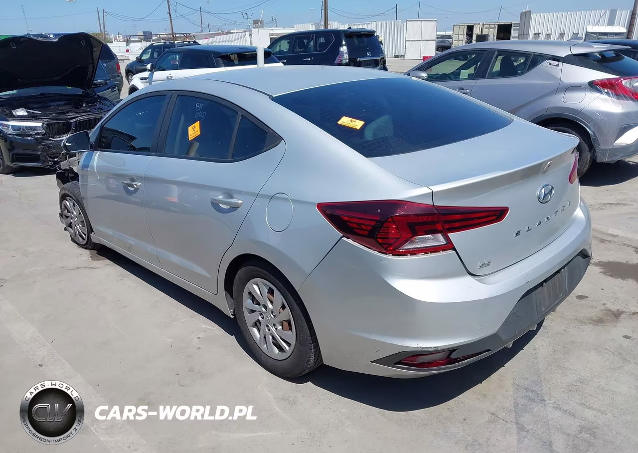 2019 Hyundai Elantra Se VIN:5NPD74LF3KH485972 - 3