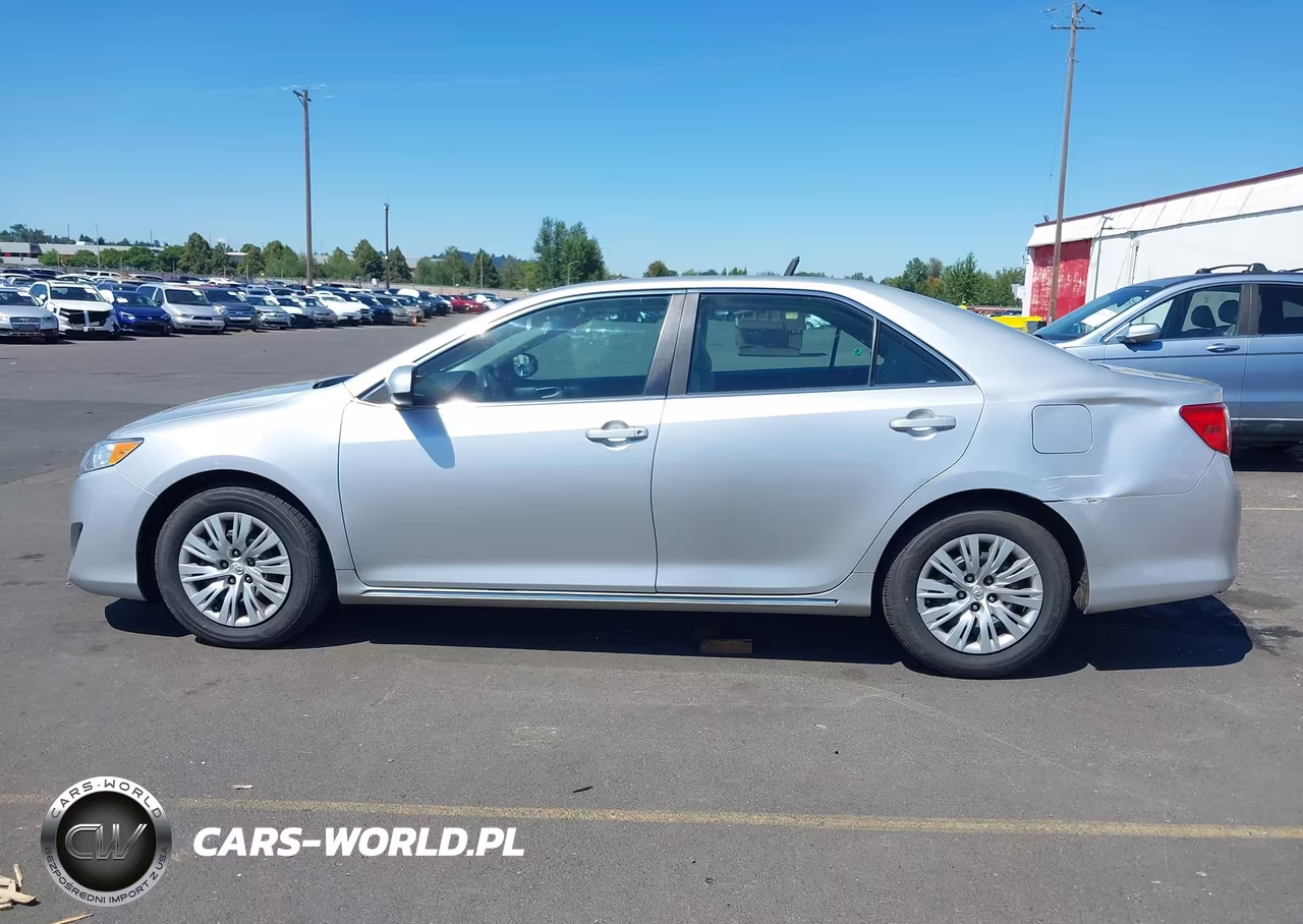 2013 Toyota Camry Le VIN:4T4BF1FK4DR309542 - 14