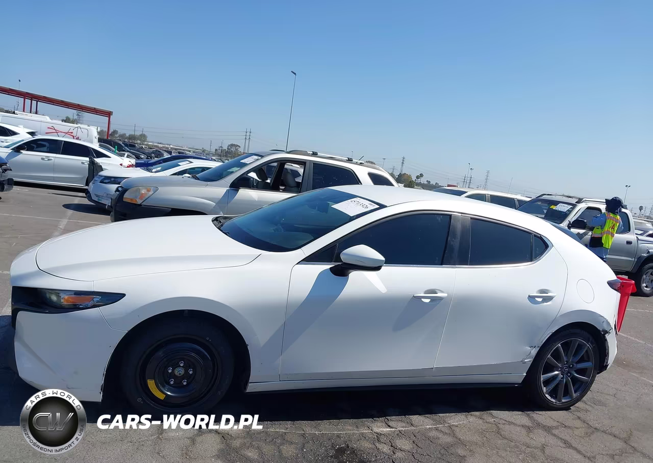 2019 Mazda Mazda3 VIN:JM1BPAJMXK1130649 - 15
