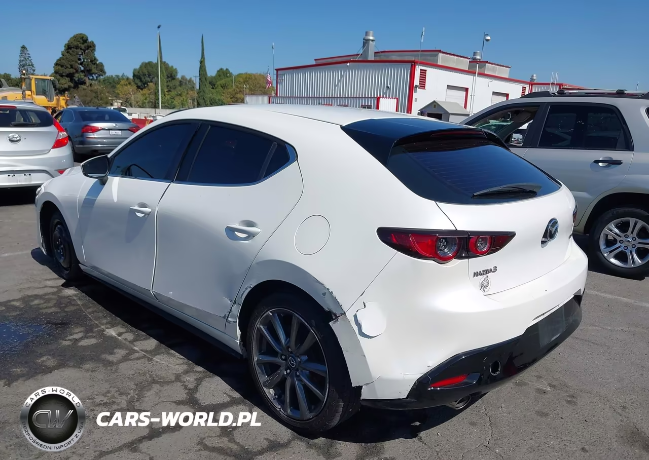 2019 Mazda Mazda3 VIN:JM1BPAJMXK1130649 - 3
