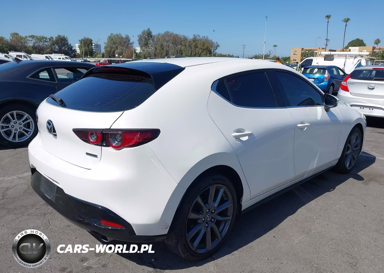 2019 Mazda Mazda3 VIN:JM1BPAJMXK1130649 - 4
