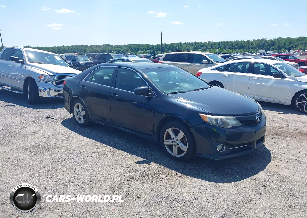 2014 Toyota Camry Se VIN:4T1BF1FKXEU304194 - 1