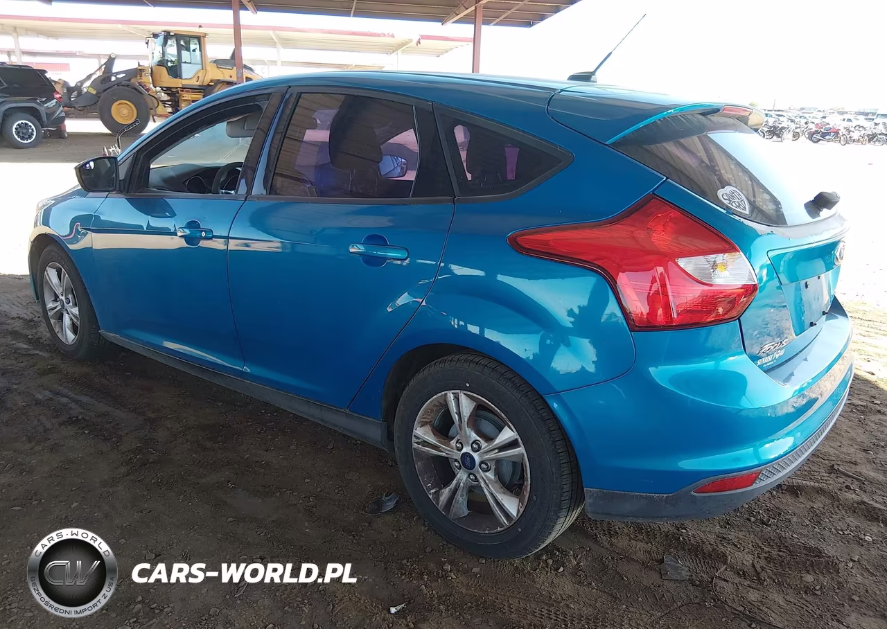 2012 Ford Focus Se VIN:1FAHP3K27CL104380 - 3