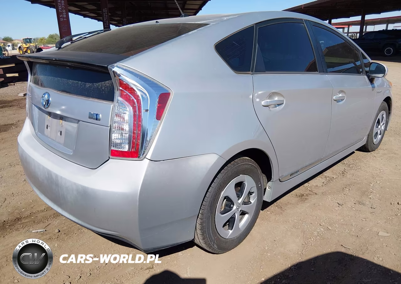 2012 Toyota Prius Two VIN:JTDKN3DU5C5488457 - 4