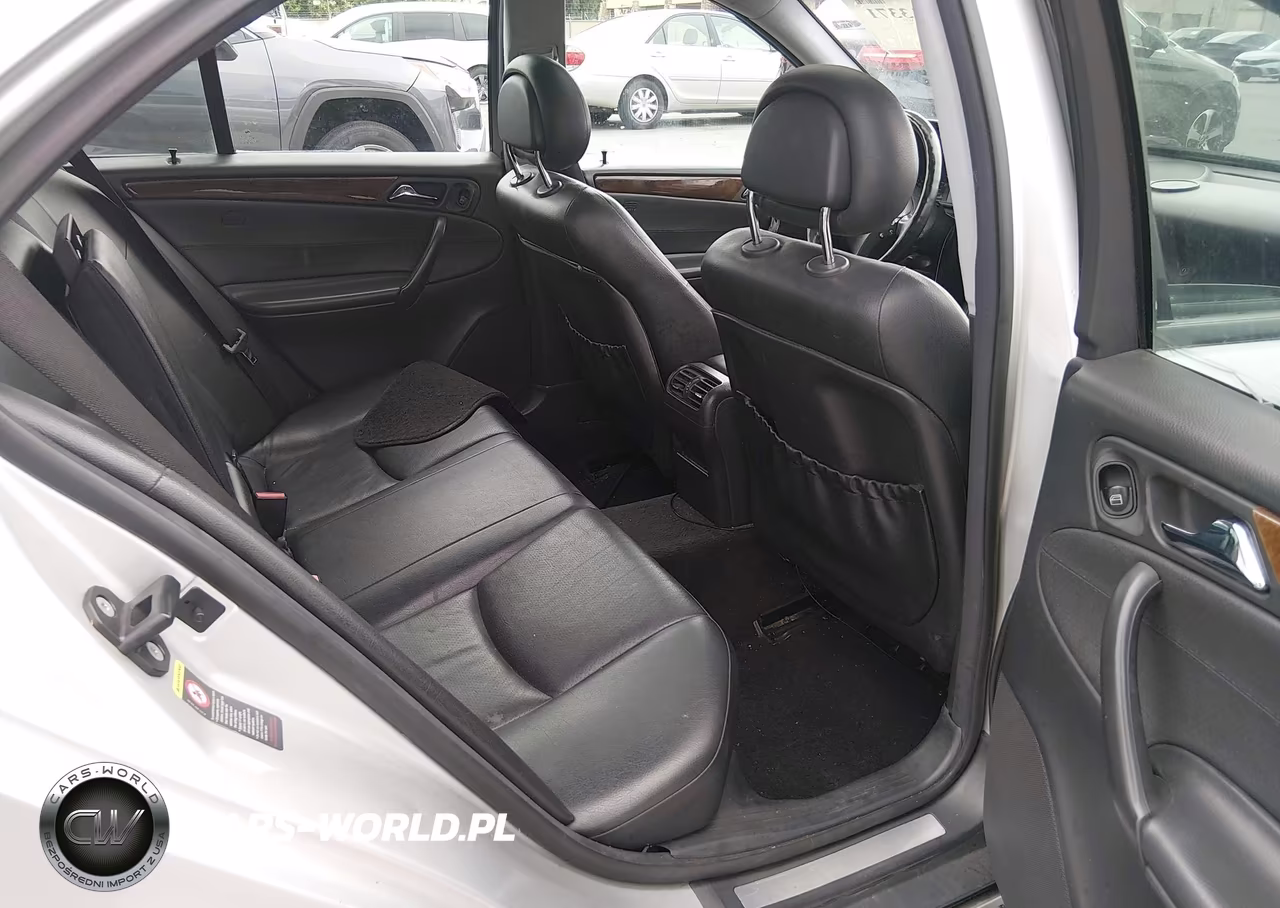 2002 Mercedes-Benz C 240 VIN:WDBRF61J62F184486 - 8