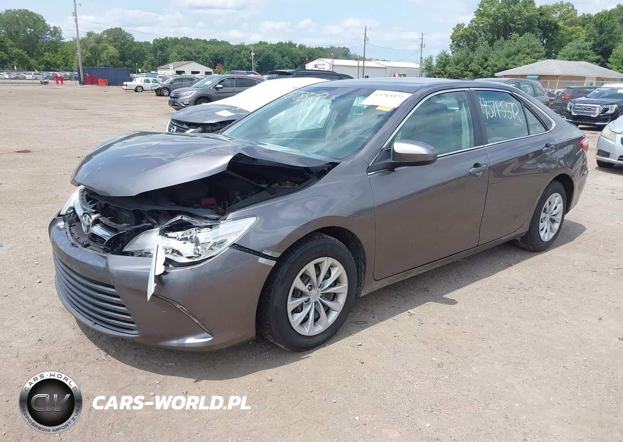 2015 Toyota Camry Le VIN:4T4BF1FK4FR472839 - 2