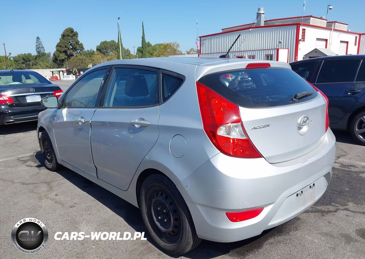 2014 Hyundai Accent Gs VIN:KMHCT5AE0EU172942 - 3