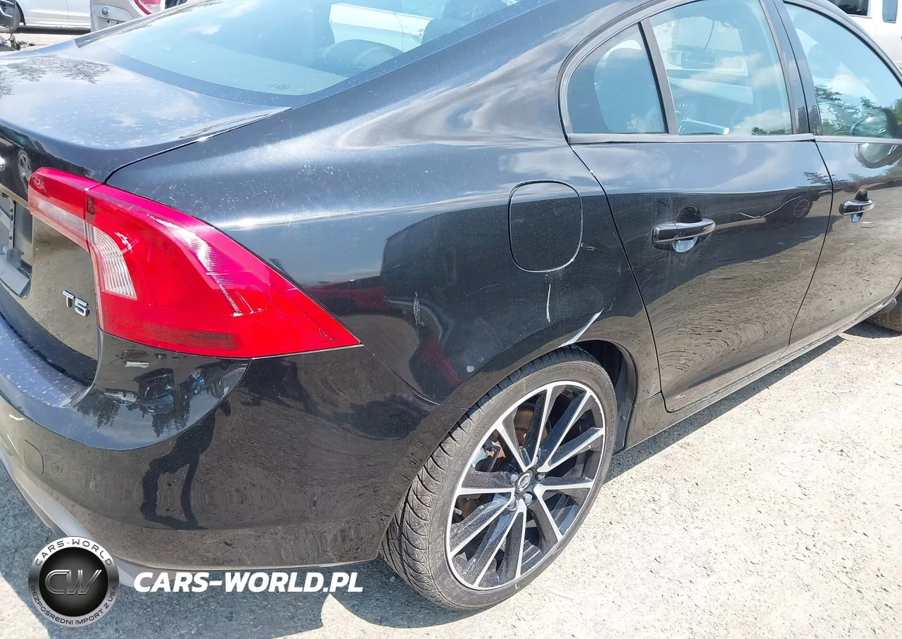 2018 Volvo S60 T5 Dynamic VIN:YV126MFL3J2452203 - 21