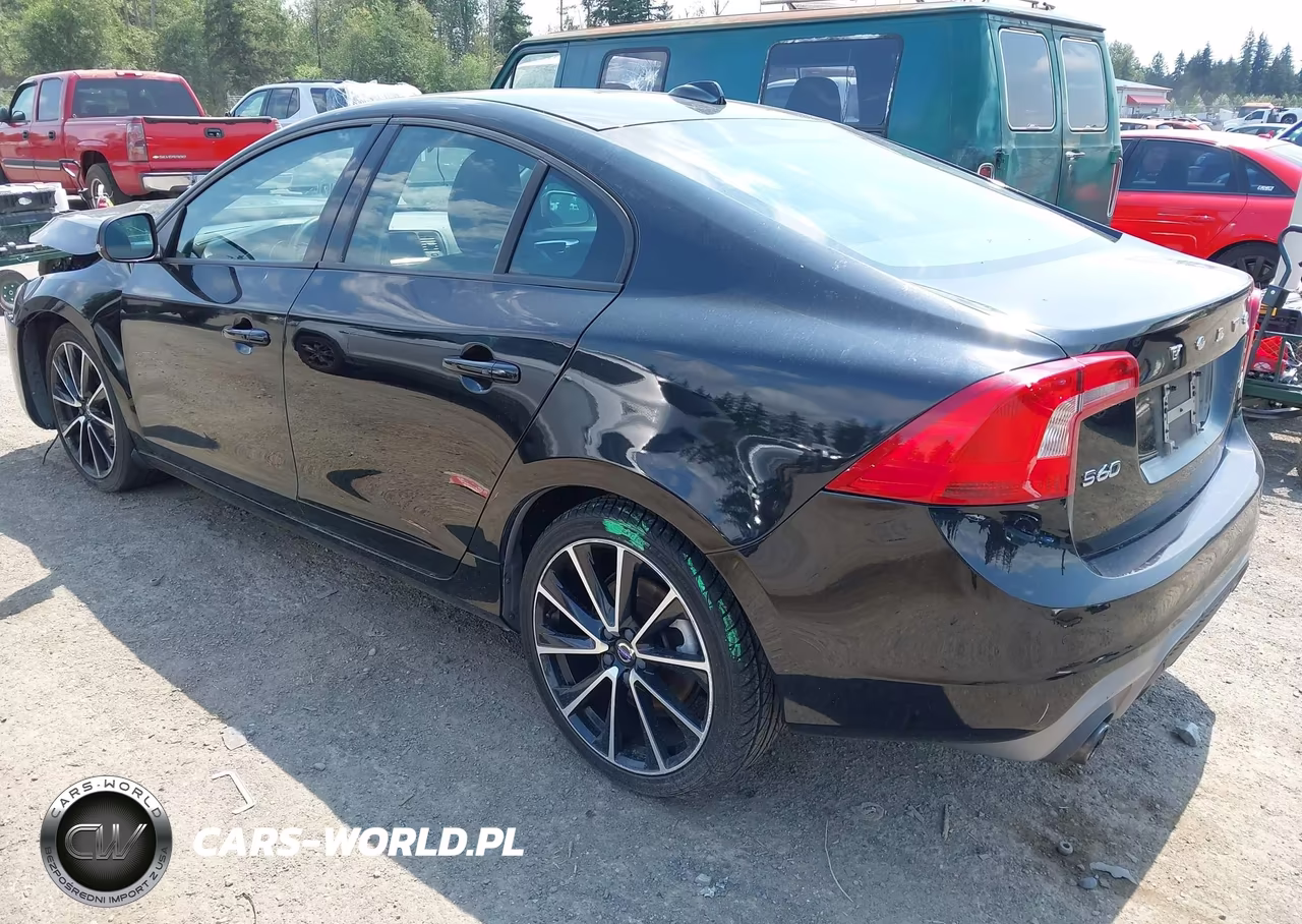 2018 Volvo S60 T5 Dynamic VIN:YV126MFL3J2452203 - 3