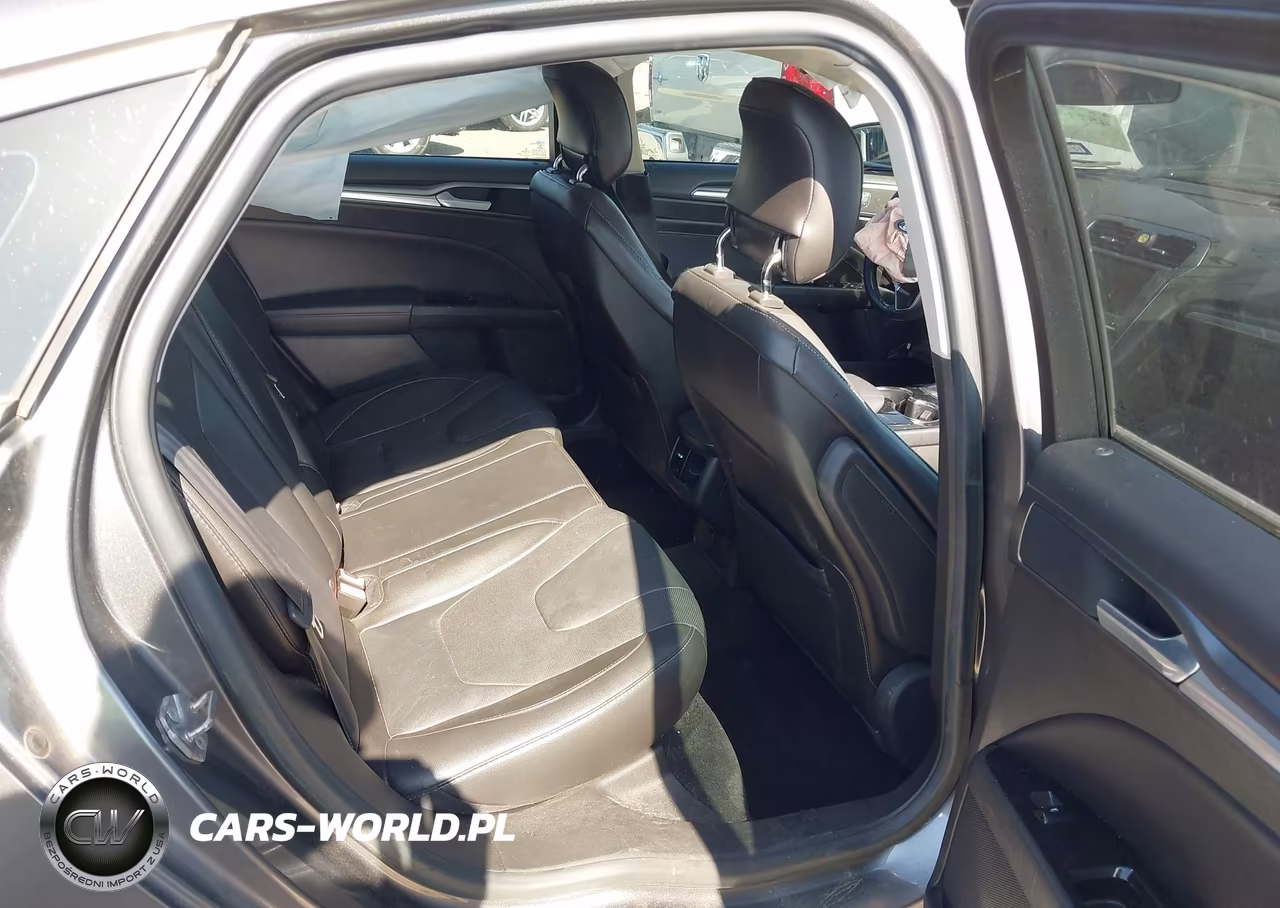 2014 Ford Fusion Titanium VIN:3FA6P0K90ER235304 - 8