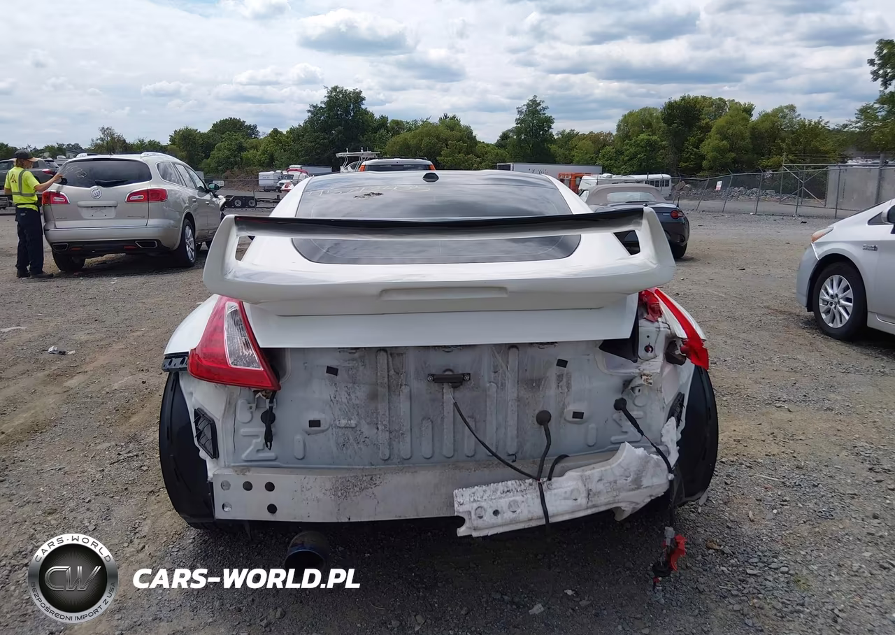 2010 Nissan 370Z Touring VIN:JN1AZ4EH2AM505793 - 16