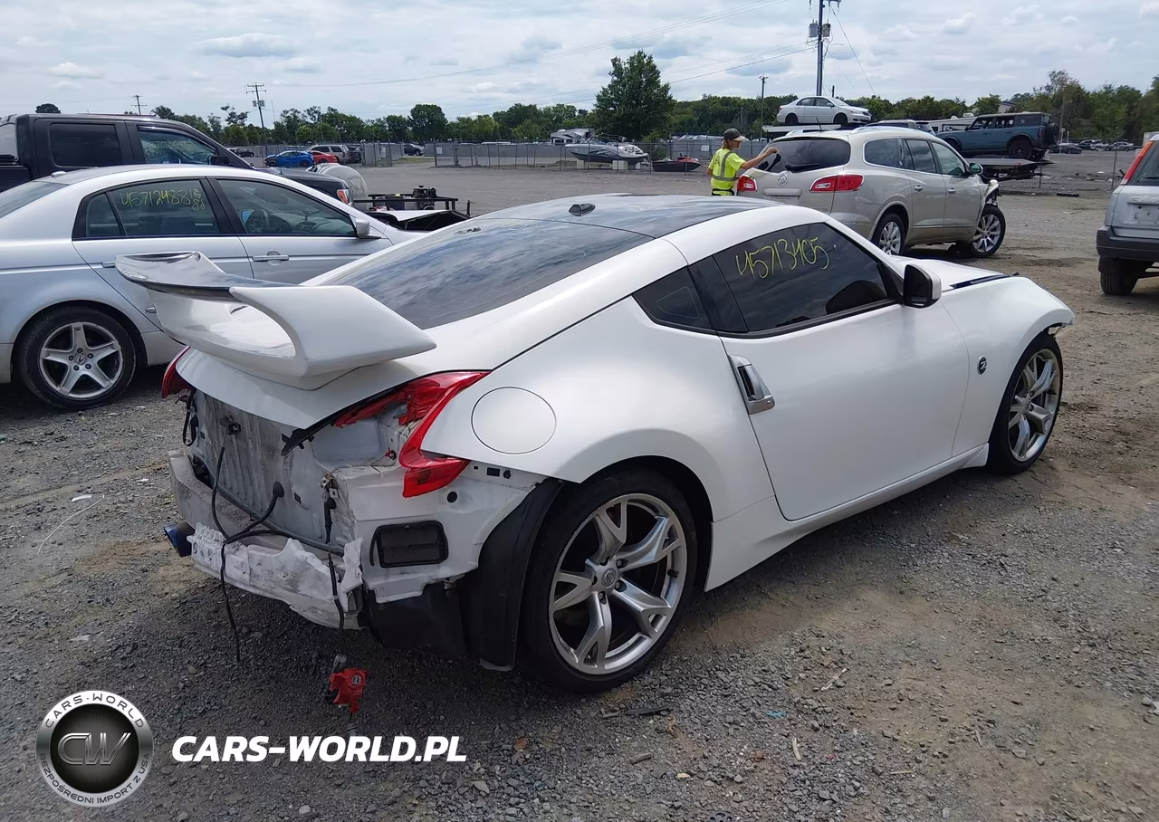 2010 Nissan 370Z Touring VIN:JN1AZ4EH2AM505793 - 4