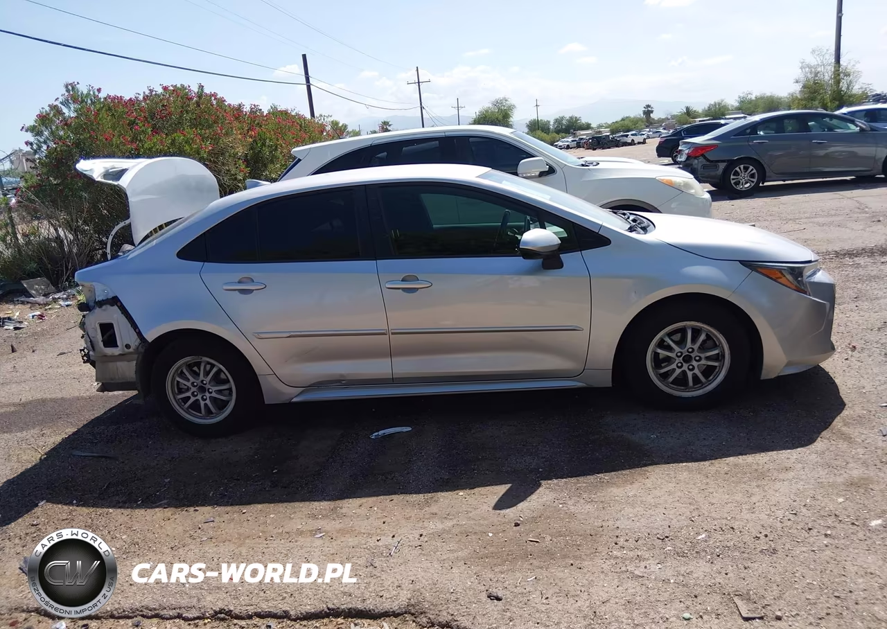 2021 Toyota Corolla Hybrid Le VIN:JTDEAMDE8MJ005172 - 13