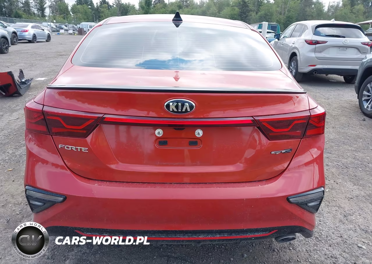 2021 Kia Forte Gt-Line VIN:3KPF34AD3ME388977 - 17