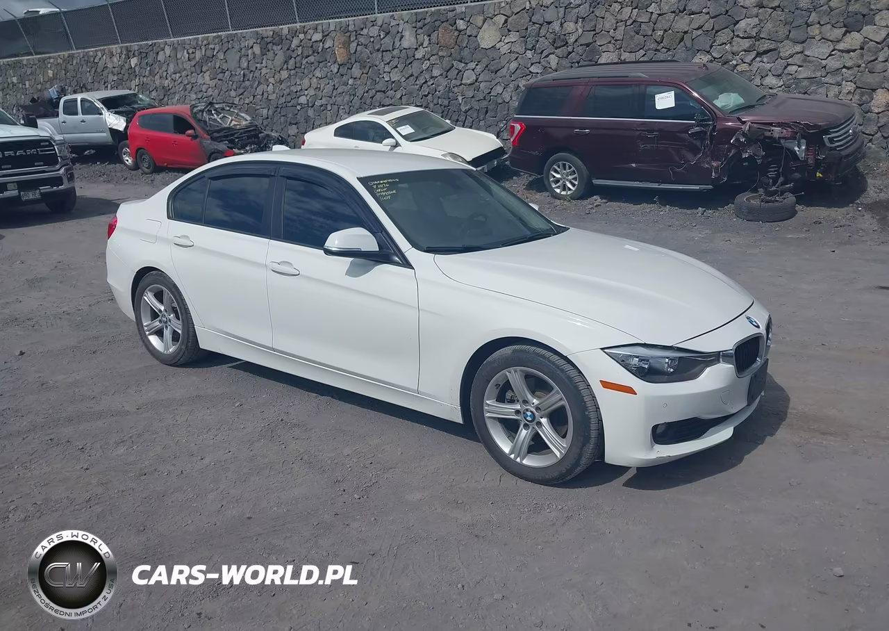 2014 BMW 320I – zdjęcie 1 z 16
