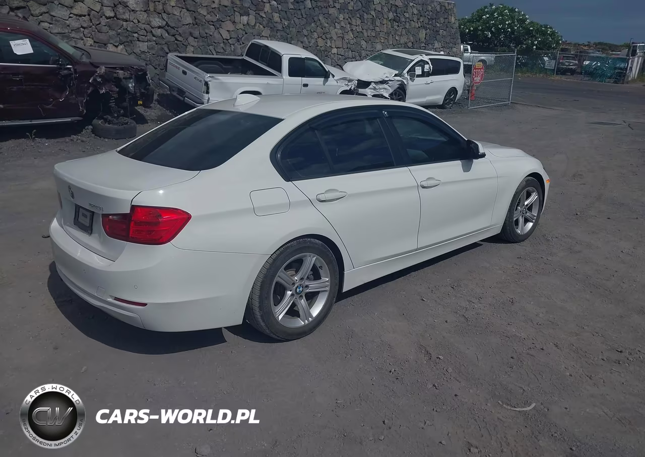 2014 BMW 320I VIN:WBA3B1C56EP680230 - 4
