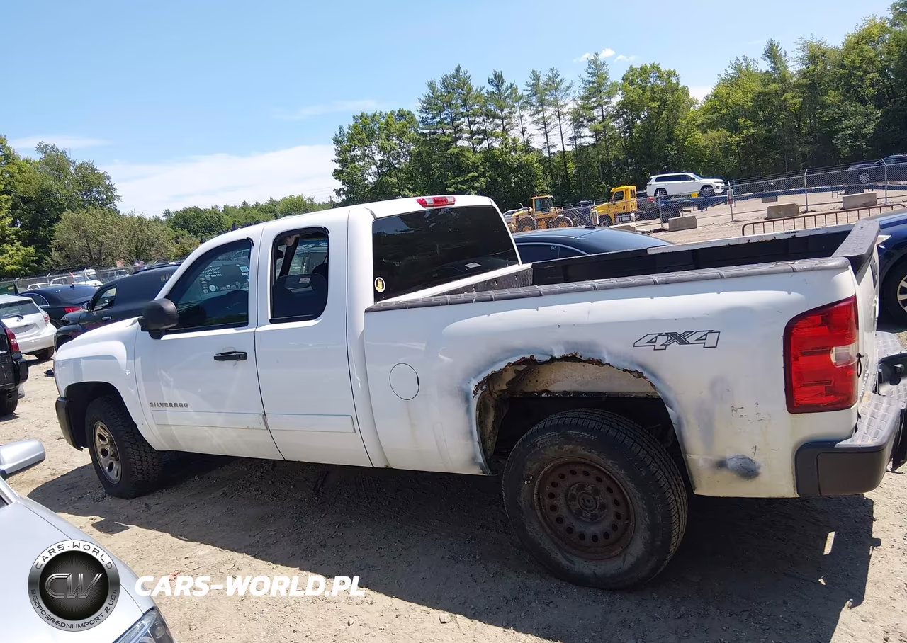 2013 Chevrolet Silverado 1500 Ls VIN:1GCRKREA8DZ251731 - 14