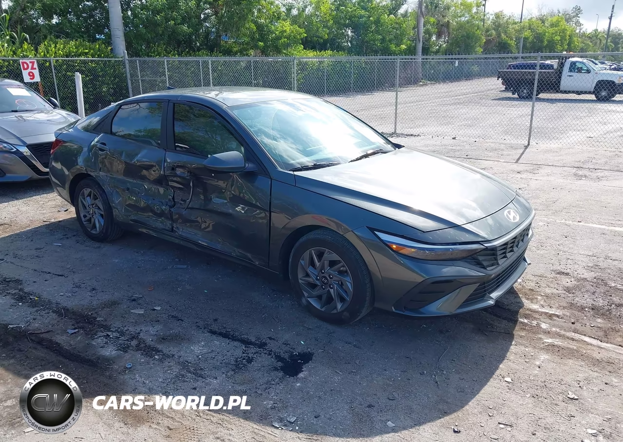 2024 Hyundai Elantra Sel – zdjęcie 1 z 16