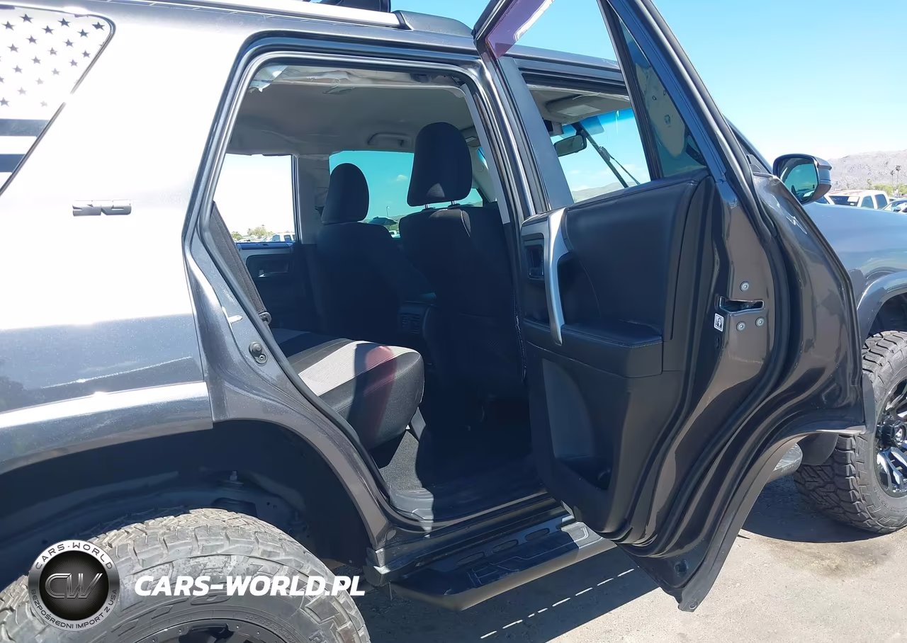 2019 Toyota 4Runner Sr5 VIN:JTEBU5JR0K5703901 - 8
