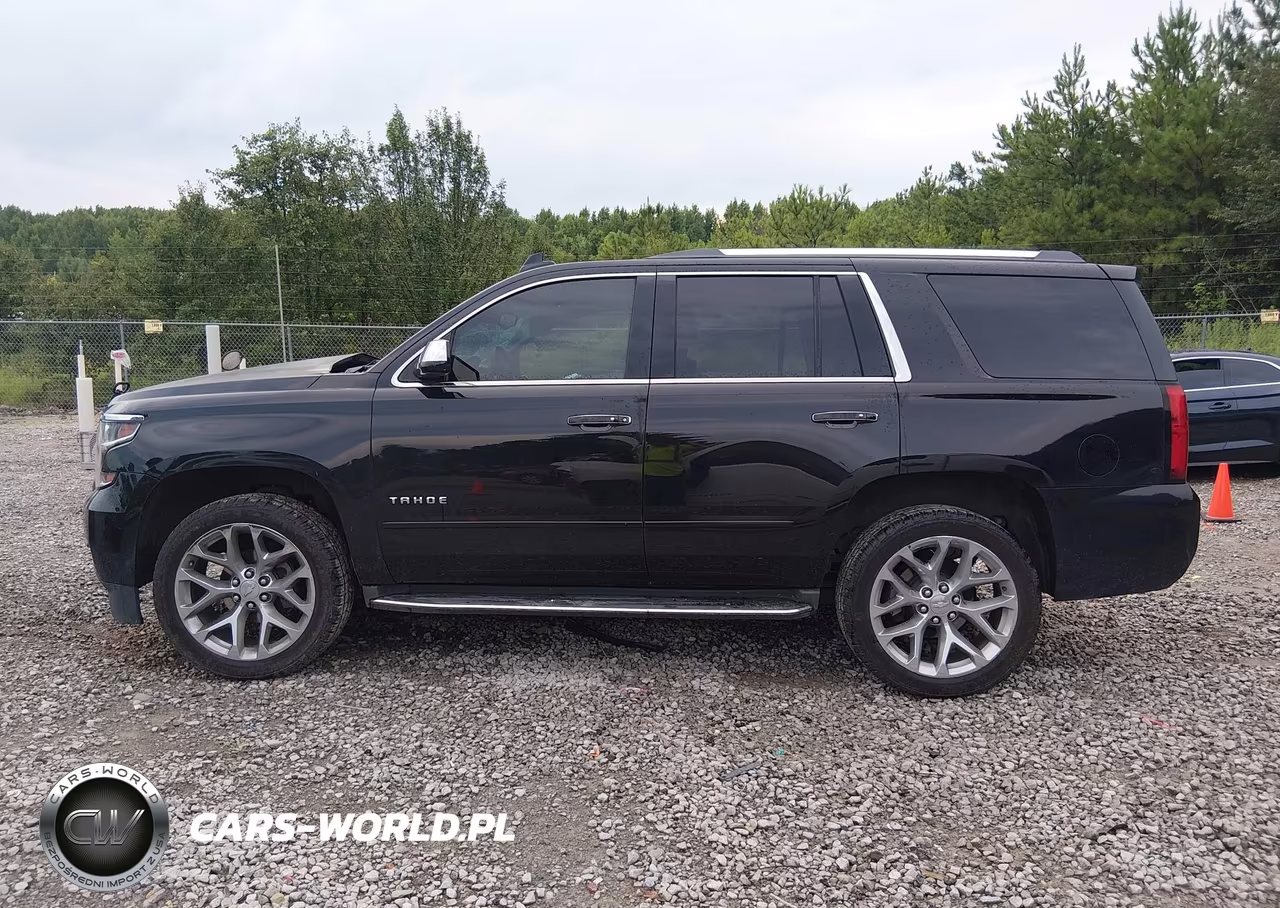 2017 Chevrolet Tahoe Premier VIN:1GNSCCKC7HR151778 - 14