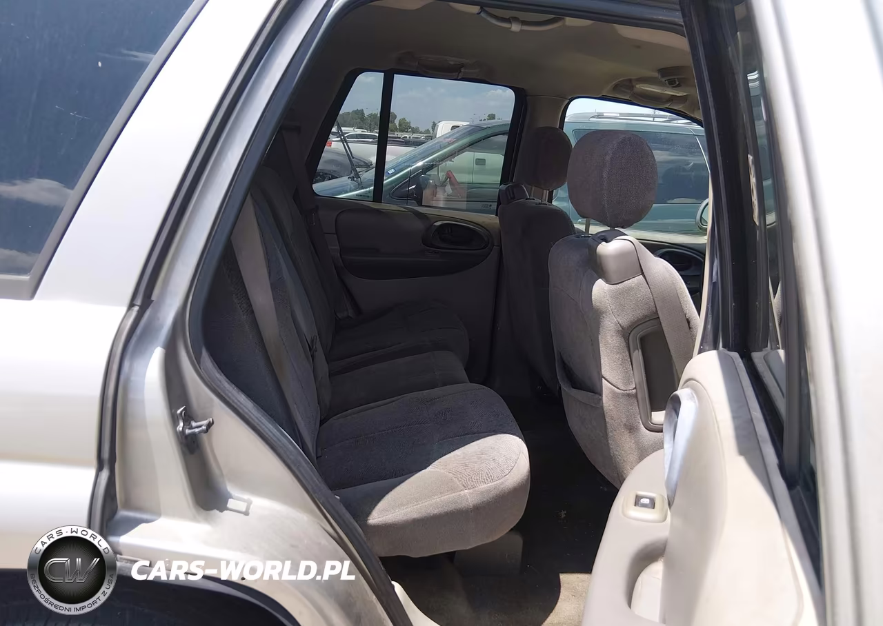 2003 Chevrolet Trailblazer Lt VIN:1GNDS13SX32291797 - 8