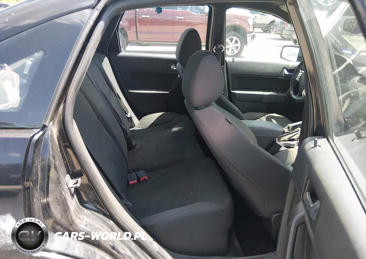 2010 Ford Focus Ses VIN:1FAHP3GN4AW269222 - 8