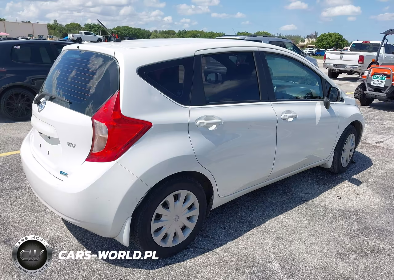 2014 Nissan Versa Note Sv VIN:3N1CE2CP5EL352376 - 4