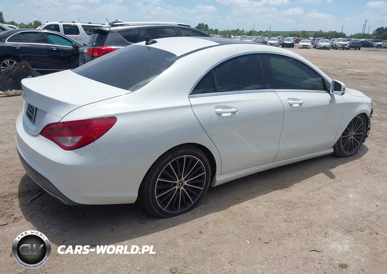 2018 Mercedes-Benz Cla 250 VIN:WDDSJ4EB2JN642317 - 4