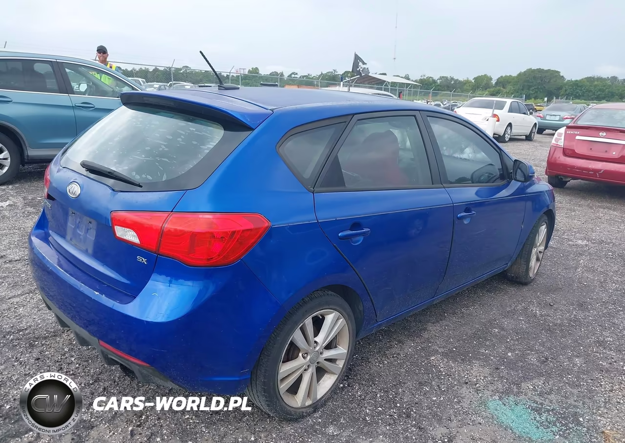 2013 Kia Forte Sx VIN:KNAFW5A38D5663885 - 4