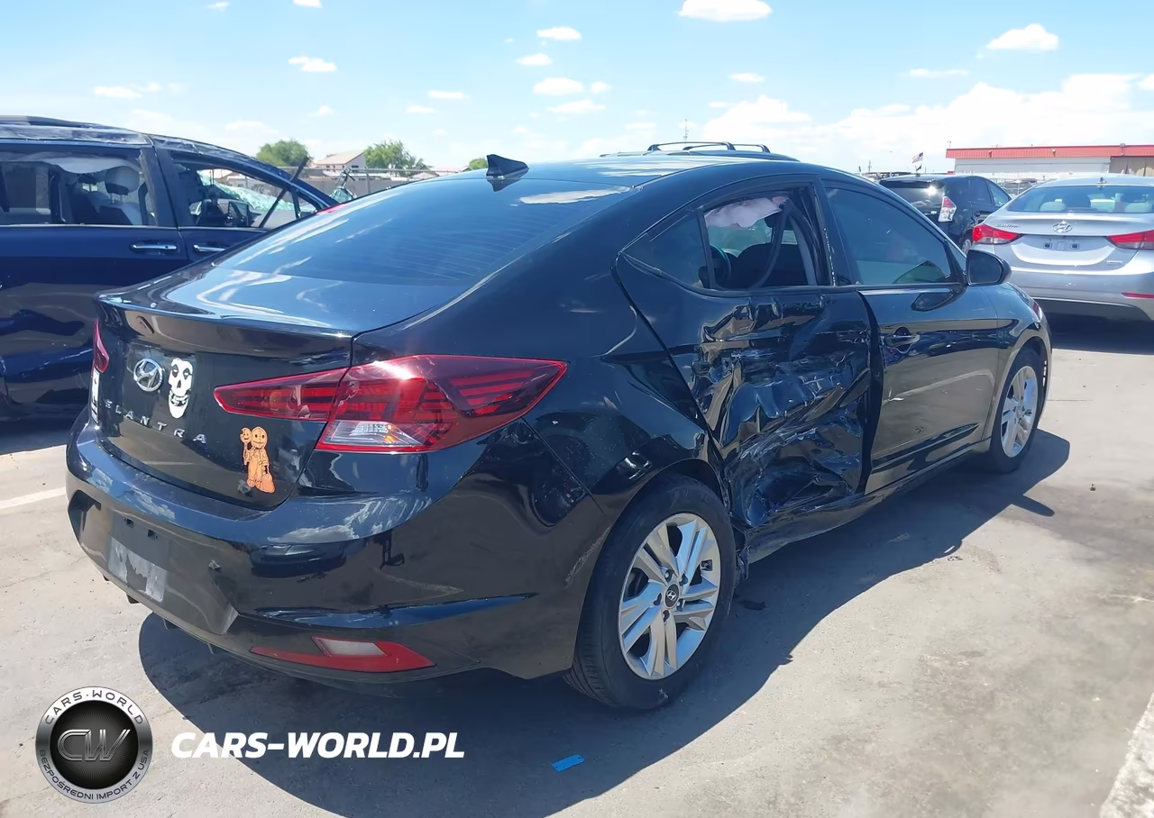 2020 Hyundai Elantra Sel VIN:5NPD84LF6LH625141 - 4