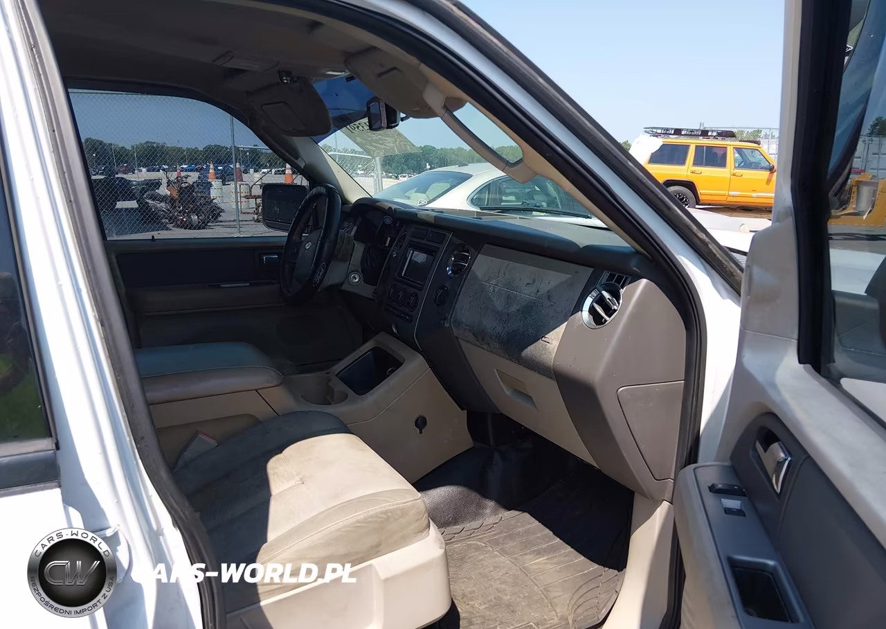 2009 Ford Expedition Xlt VIN:1FMFU16579LA11009 - 5