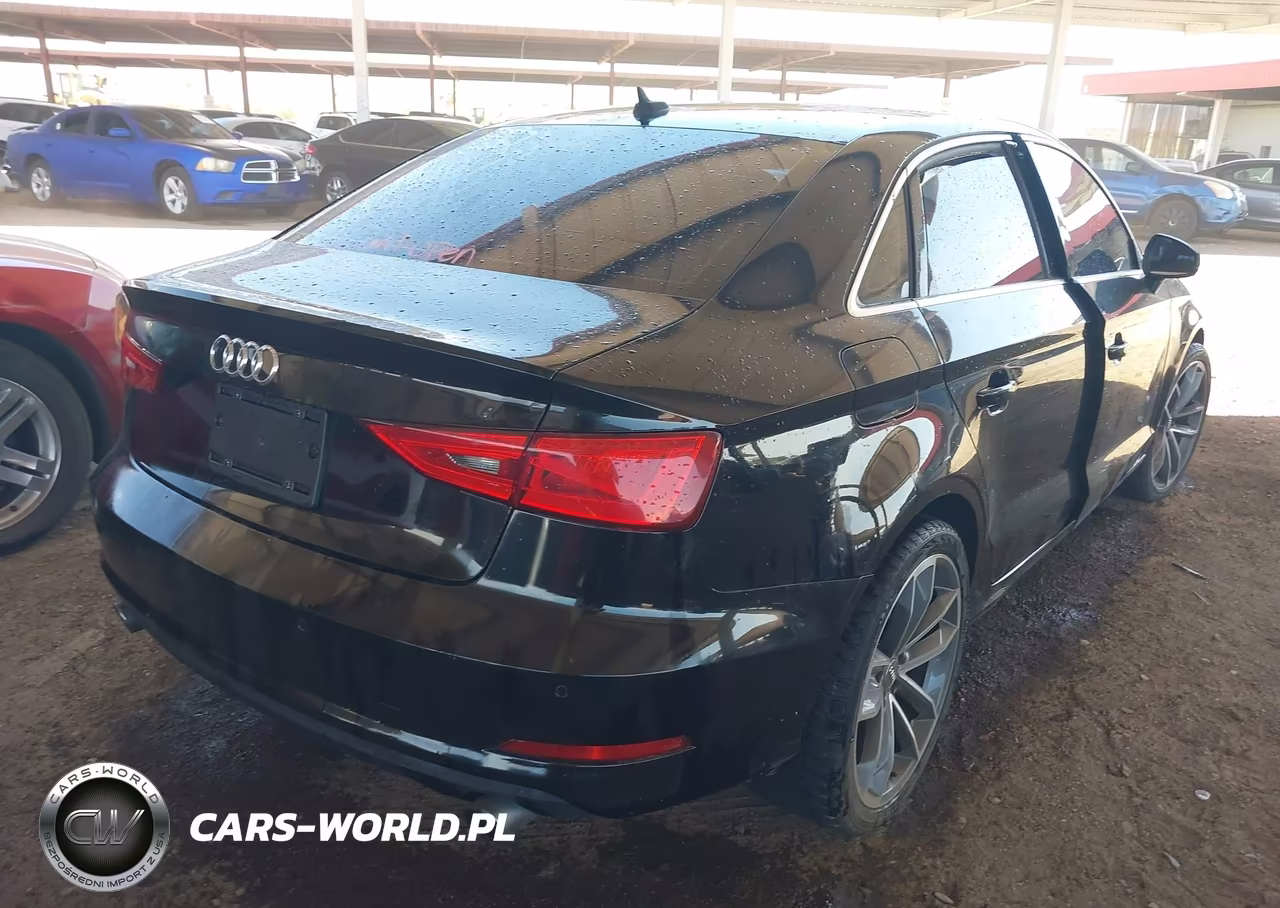 2015 Audi A3 2.0T Premium VIN:WAUBFGFF1F1109742 - 4