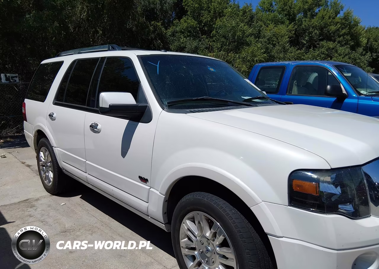 2011 Ford Expedition Limited VIN:1FMJU1K58BEF35988 - 13
