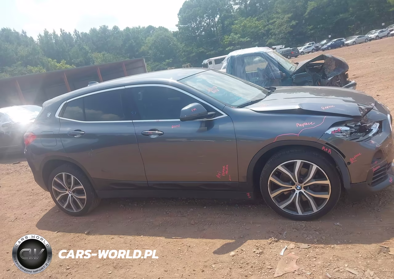 2018 BMW X2 xDrive28I VIN:WBXYJ5C33JEF74816 - 13