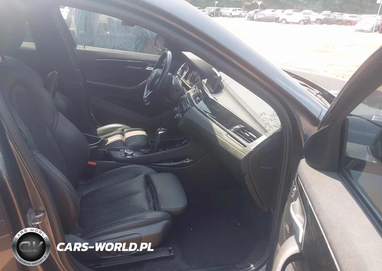 2018 BMW X2 xDrive28I VIN:WBXYJ5C33JEF74816 - 5
