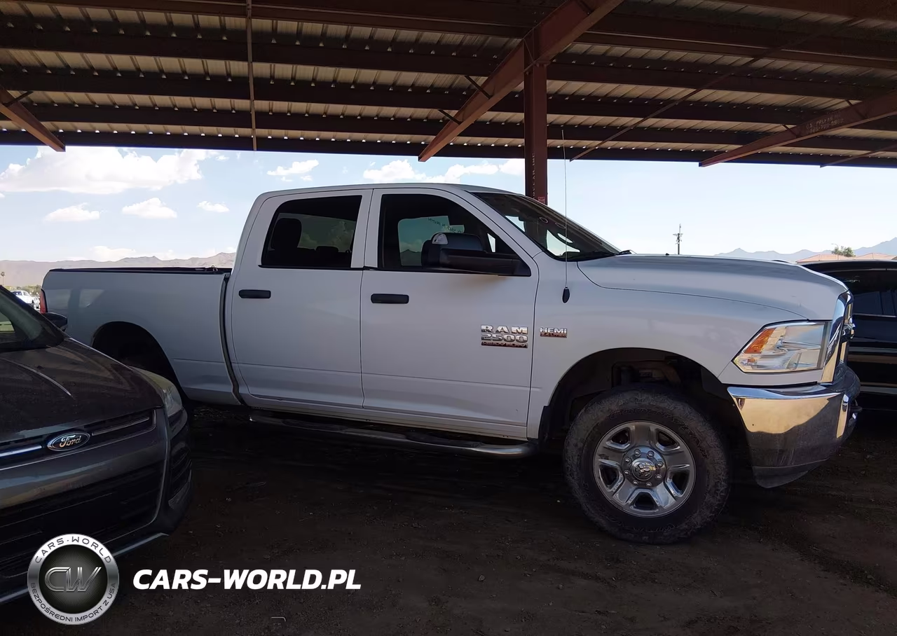 2016 Ram 2500 Tradesman VIN:3C6UR5CJ2GG298542 - 13
